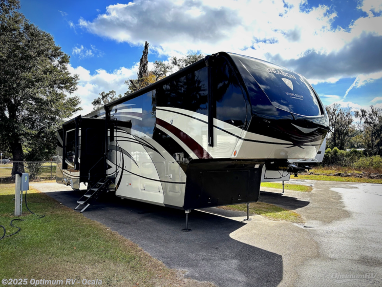 Email now about this 2022 Vanleigh Beacon 41LKB! Used 2022 Vanleigh Beacon 41LKB available in Ocala, Florida