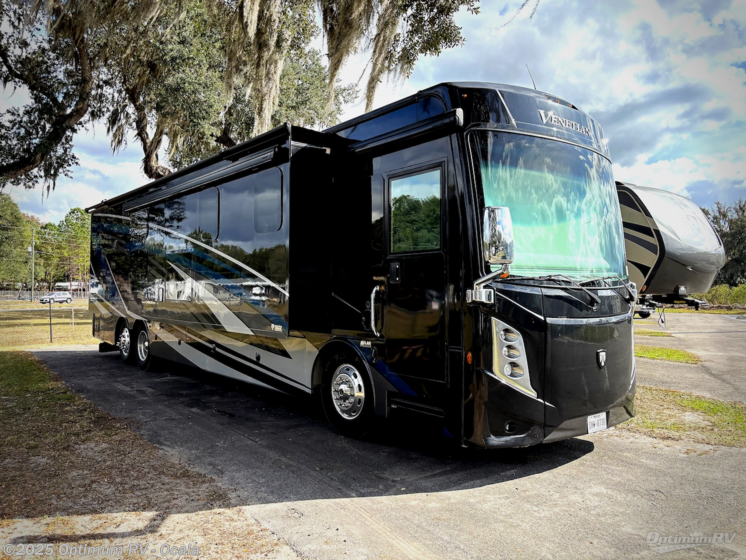 Email now about this 2023 Thor Venetian B42! Used 2023 Thor Venetian B42 available in Ocala, Florida
