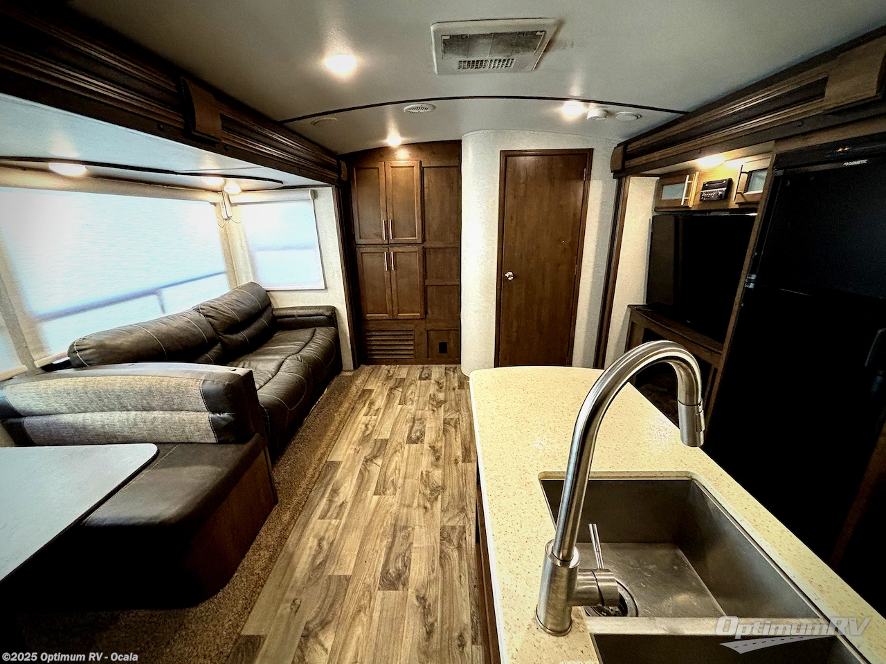 Used 2018 Keystone Cougar X-Lite 34TSB available in Ocala, Florida