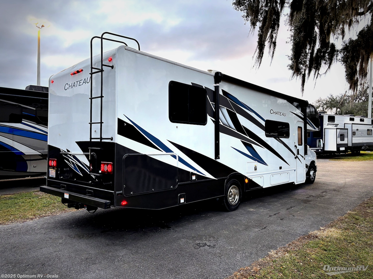 Call now about this 2024 Thor Chateau 31MV! 2024 Thor Chateau 31MV - Used Class C For Sale by Optimum RV - Ocala in Ocala, Florida features Slideout, Awning