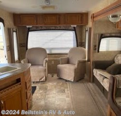 2009 Jayco Eagle Super Lite 298 RLS  - Travel Trailer Used  in Palmyra MO For Sale by Beilstein's RV & Auto call 800-748-7173 today for more info.