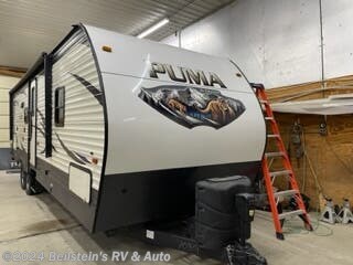 Used 2018 Palomino Puma 30RLIS For Sale by Beilstein's RV & Auto available in Palmyra, Missouri