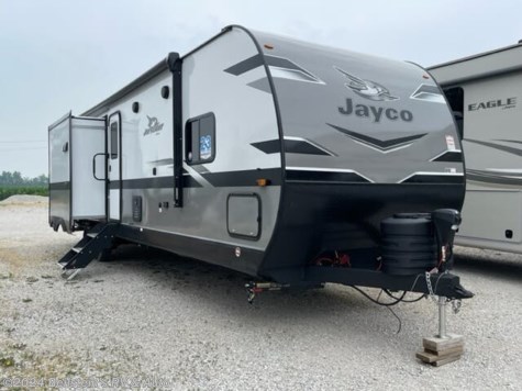 New 2024 Jayco Jay Flight 331BTS For Sale by Beilstein's RV & Auto available in Palmyra, Missouri