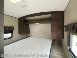 Used 2019 Keystone Springdale East 260BH available in Palmyra, Missouri