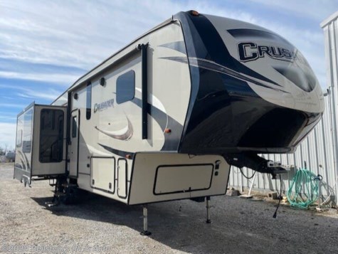 Used 2018 Prime Time Crusader 340RST For Sale by Beilstein's RV & Auto available in Palmyra, Missouri