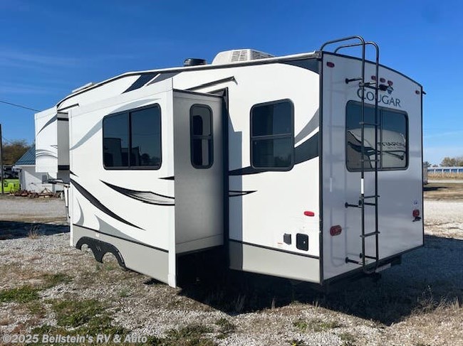 2022 Keystone Cougar Half-Ton 24RDS