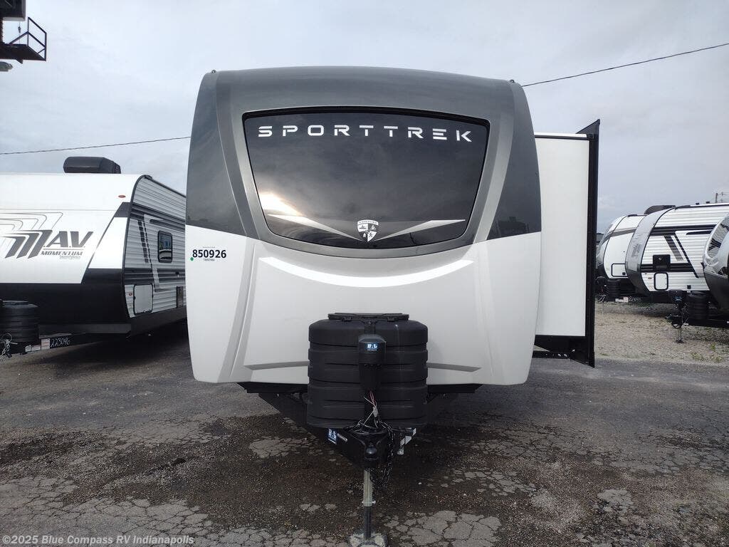 Contact us now about this 2026 Venture RV SportTrek Touring Edition STT343VIB! 2026 SportTrek Touring Edition STT343VIB by Venture RV from Blue Compass RV Indianapolis in Indianapolis, Indiana