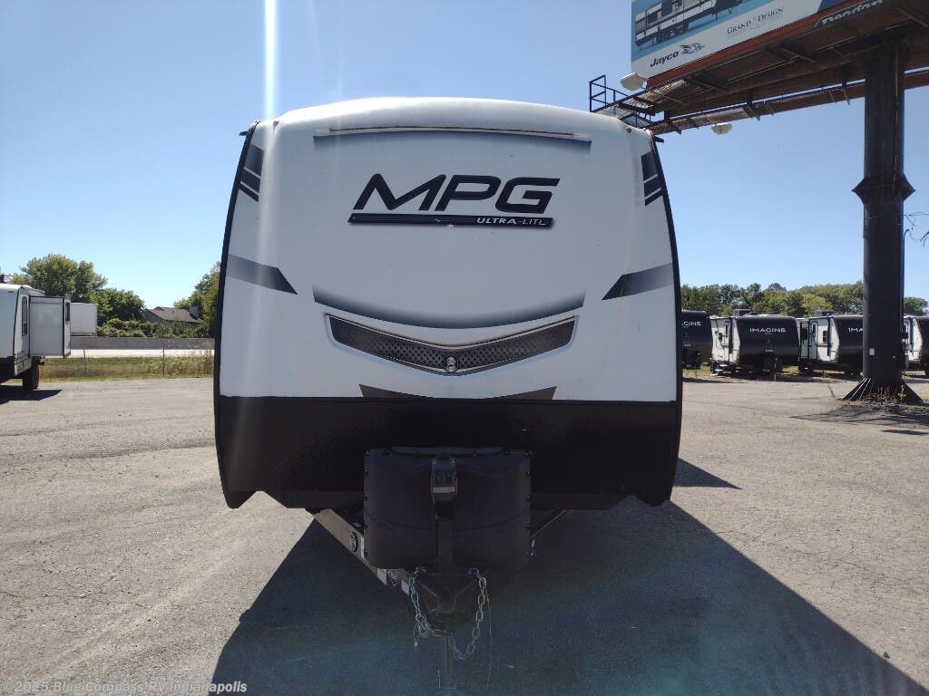 Contact us now about this 2022 Cruiser RV MPG 2780RE! 2022 MPG 2780RE by Cruiser RV from Blue Compass RV Indianapolis in Indianapolis, Indiana