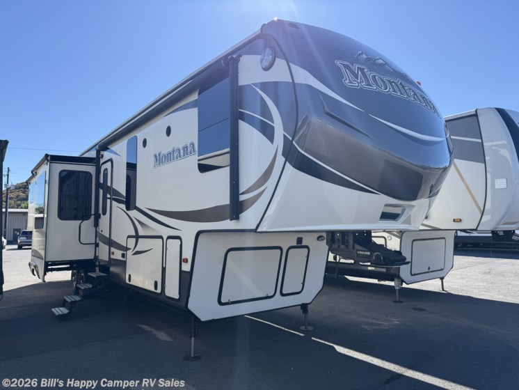Email now about this 2016 Keystone Montana 3791RD! Used 2016 Keystone Montana 3791RD available in Mill Hall, Pennsylvania