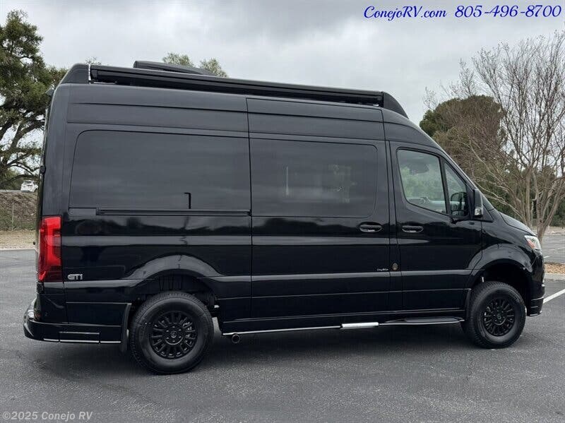 New 2025 Tiffin GT1 available in Thousand Oaks, California