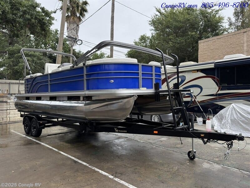 Contact us now about this 2024 Miscellaneous Frontier Pontoons 24' Cruiser ! 2024 Frontier Pontoons 24' Cruiser by Miscellaneous from Conejo RV in Thousand Oaks, California