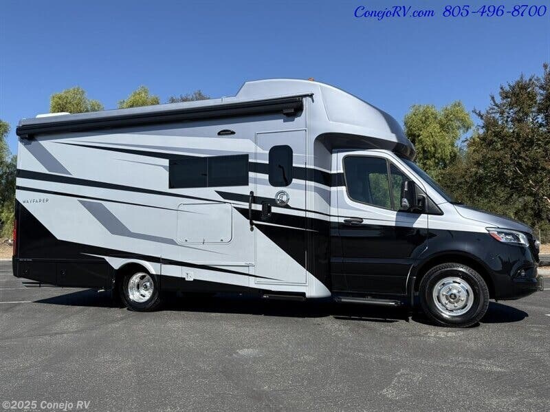 Contact us now about this 2026 Tiffin Wayfarer 25XRW! 2026 Wayfarer 25XRW by Tiffin from Conejo RV in Thousand Oaks, California