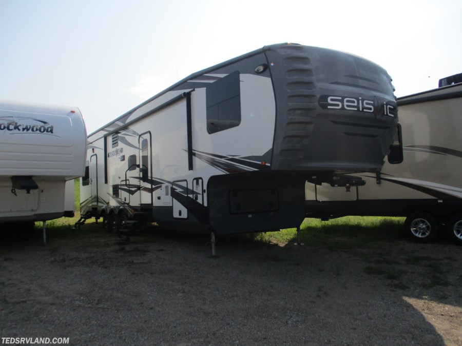 2014 Jayco Seismic 3712 2014 Jayco Seismic 3712