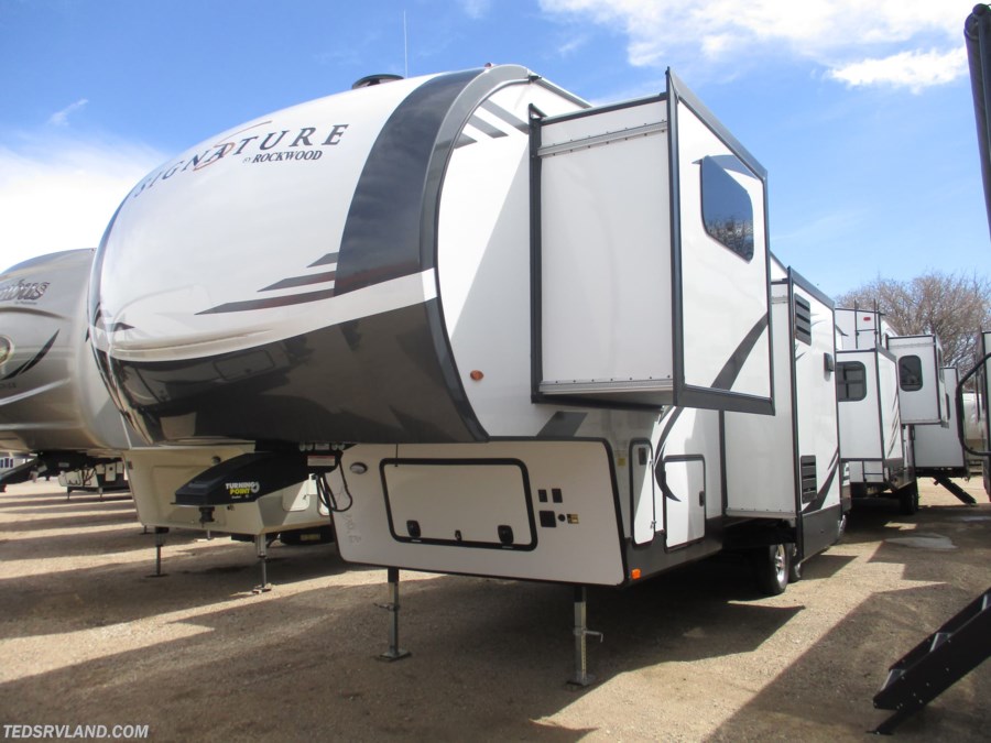 2019 Forest River Rockwood Signature Ultra Lite 8297S 2019 Forest River Rockwood Signature Ultra Lite 8297S