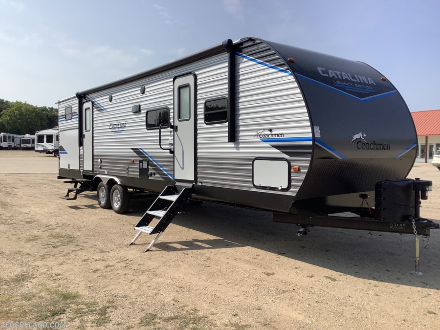 2022 Coachmen Catalina Legacy Edition 323BHDSCK 2022 Coachmen Catalina Legacy Edition 323BHDSCK