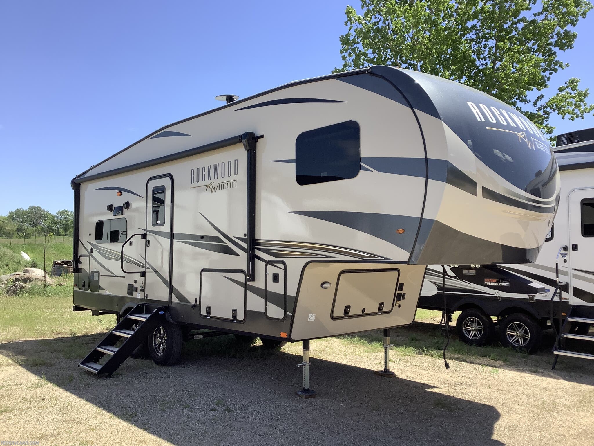 2022 Forest River Rockwood Ultra Lite 2445WS RV For Sale In Paynesville