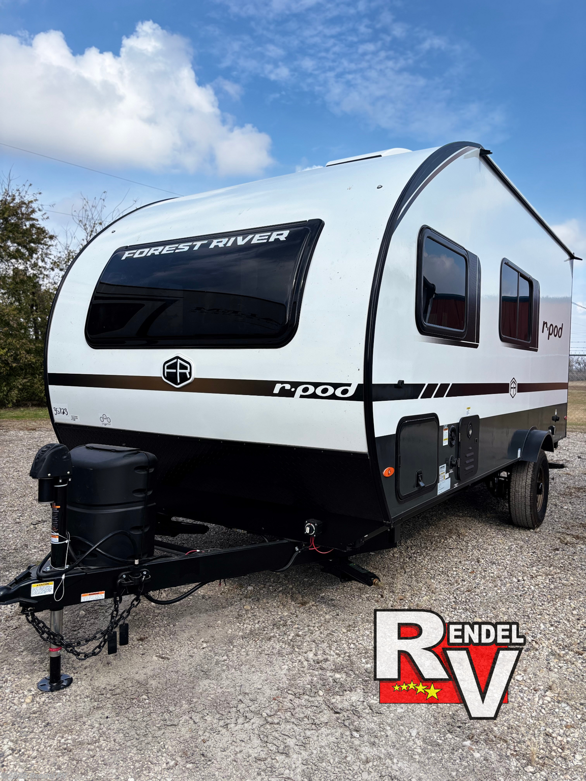 Call now about this 2026 Forest River R-Pod RP-194! 2026 Forest River R-Pod RP-194 - New Travel Trailer For Sale by Rendel RV in Rice, Texas features Stove Top Burner, Shower, Furnace, Fantastic Fan, External Shower