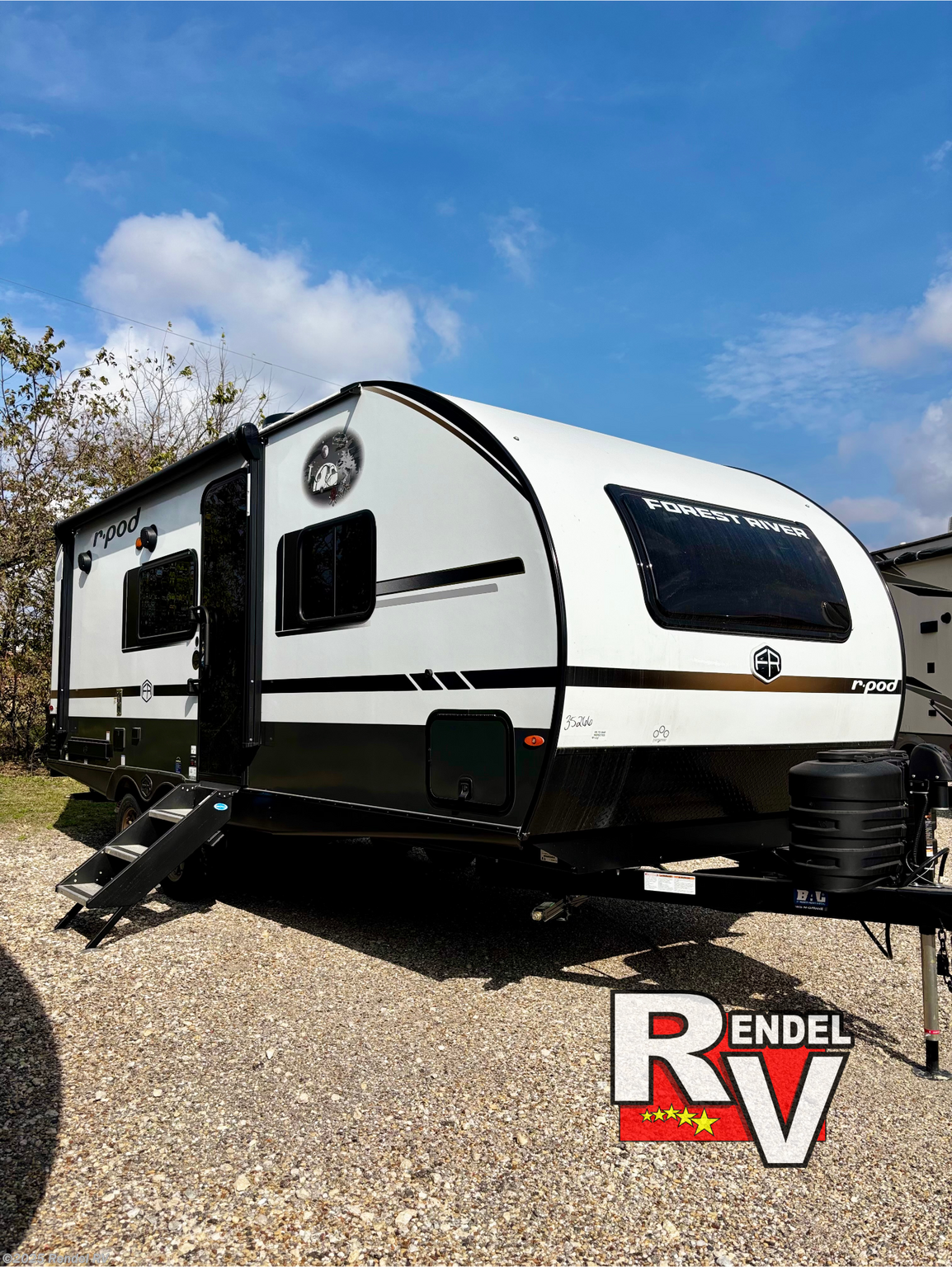 Call now about this 2026 Forest River R-Pod RPT207-80! 2026 Forest River R-Pod RPT207-80 - New Travel Trailer For Sale by Rendel RV in Rice, Texas features Refrigerator, Theater Seating, Stove, Power Awning, Hitch