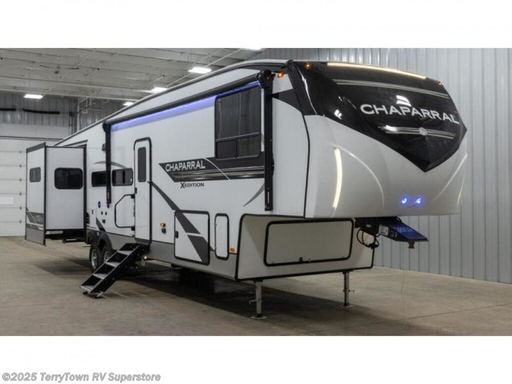 Email now about this 2022 Coachmen Chaparral X Edition 355FBX! New 2022 Coachmen Chaparral X Edition 355FBX available in Grand Rapids, Michigan