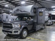 New 2024 Dynamax Corp isata 5 28SS available in Grand Rapids, Michigan