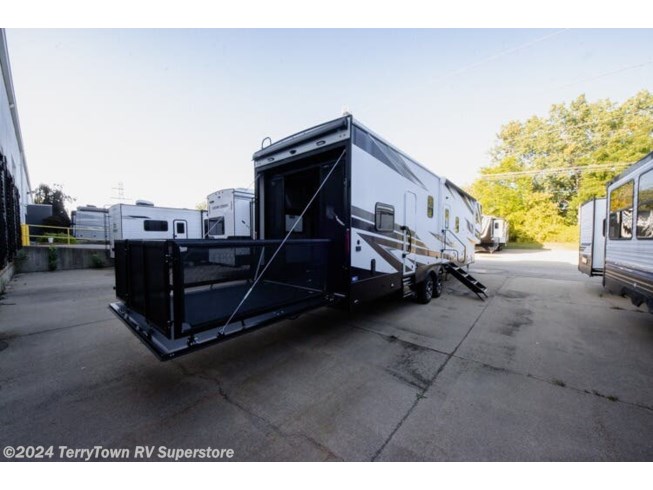 2024 Seismic 359 by Jayco from TerryTown RV Superstore in Grand Rapids, Michigan