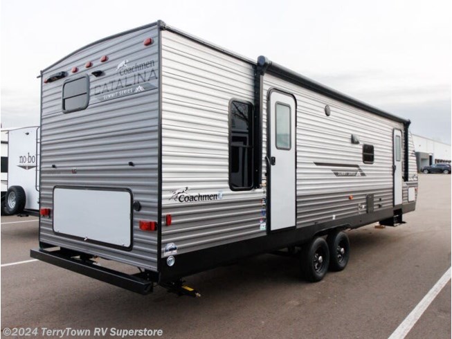 2024 Catalina Summit Series 8 271DBS by Coachmen from TerryTown RV Superstore in Grand Rapids, Michigan