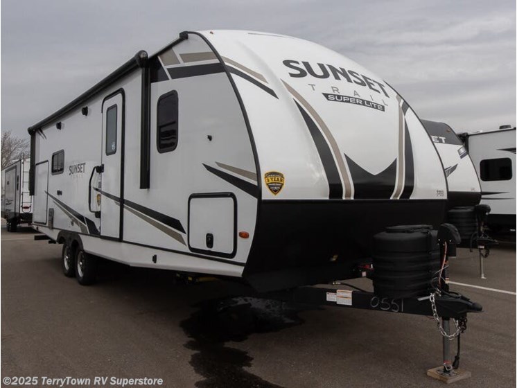 Email now about this 2024 CrossRoads Sunset Trail 253RB! New 2024 CrossRoads Sunset Trail 253RB available in Grand Rapids, Michigan