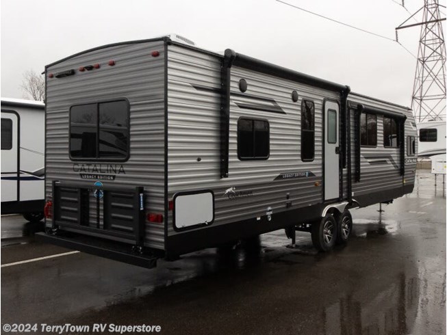 2024 Catalina Legacy Edition 283FEDS by Coachmen from TerryTown RV Superstore in Grand Rapids, Michigan