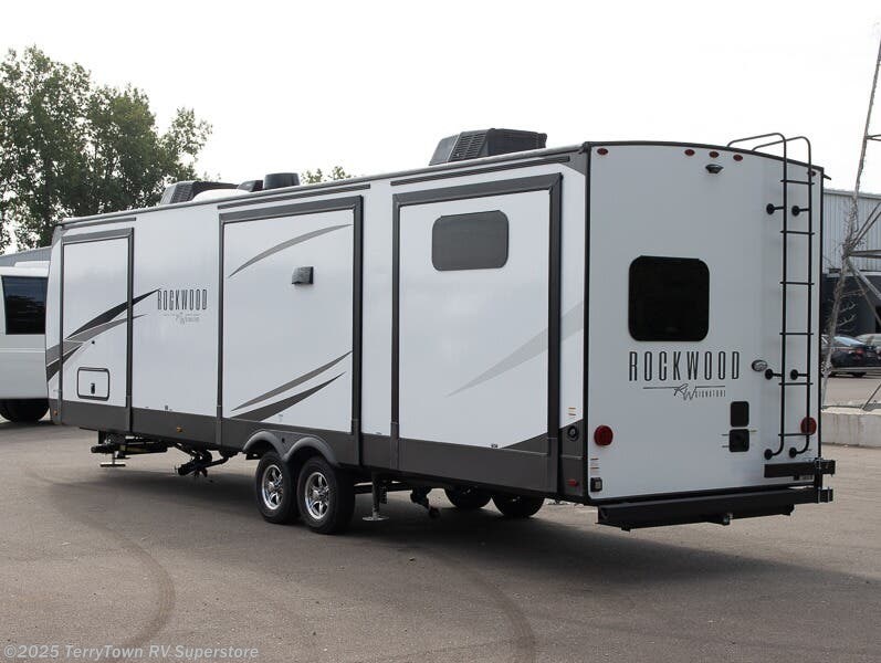 New 2025 Forest River Rockwood Signature 8336BH available in Grand Rapids, Michigan