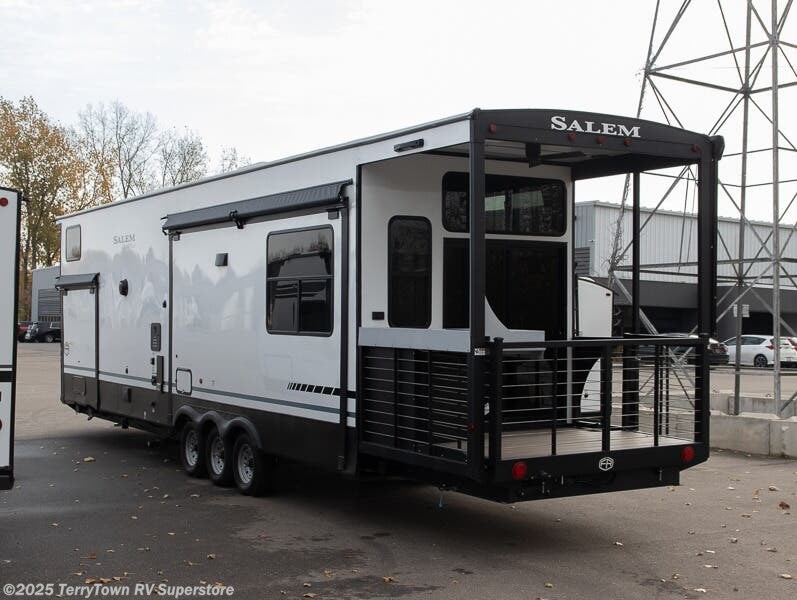 New 2025 Forest River Salem Grand Villa 42VERANDA available in Grand Rapids, Michigan