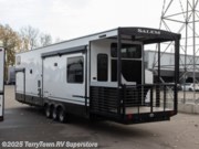 New 2025 Forest River Salem Grand Villa 42VERANDA available in Grand Rapids, Michigan