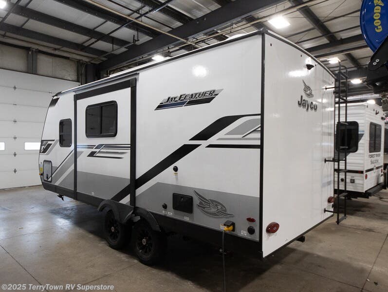 New 2025 Jayco Jay Feather 19MRK available in Grand Rapids, Michigan