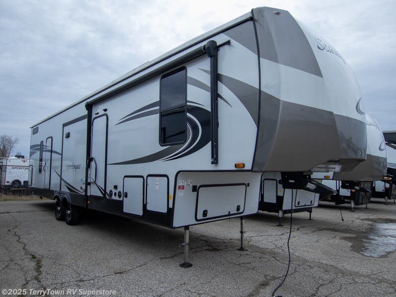 Email now about this 2023 Forest River Sandpiper 3440BH! New 2023 Forest River Sandpiper 3440BH available in Grand Rapids, Michigan