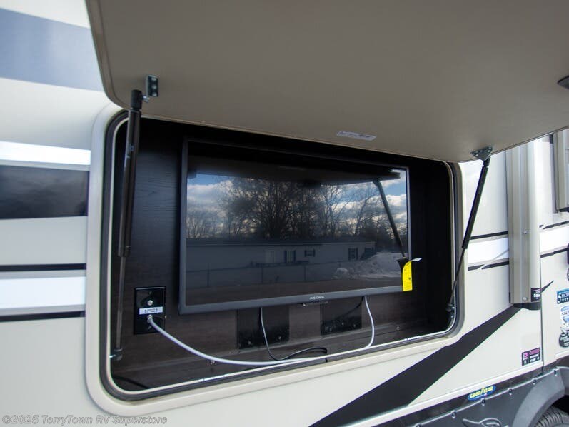 Contact us now about this 2022 Jayco Pinnacle 36SSWS! 2022 Pinnacle 36SSWS by Jayco from TerryTown RV Superstore in Grand Rapids, Michigan