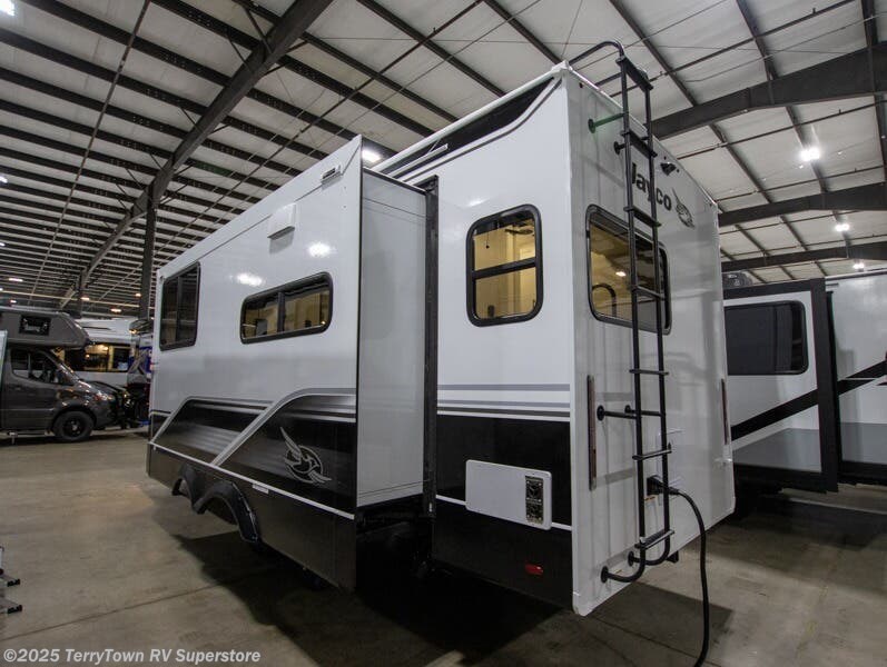 New 2025 Jayco Eagle HT 230MLCS available in Grand Rapids, Michigan