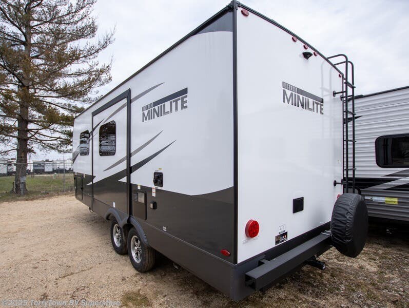 New 2025 Forest River Rockwood Mini Lite 2205S available in Grand Rapids, Michigan