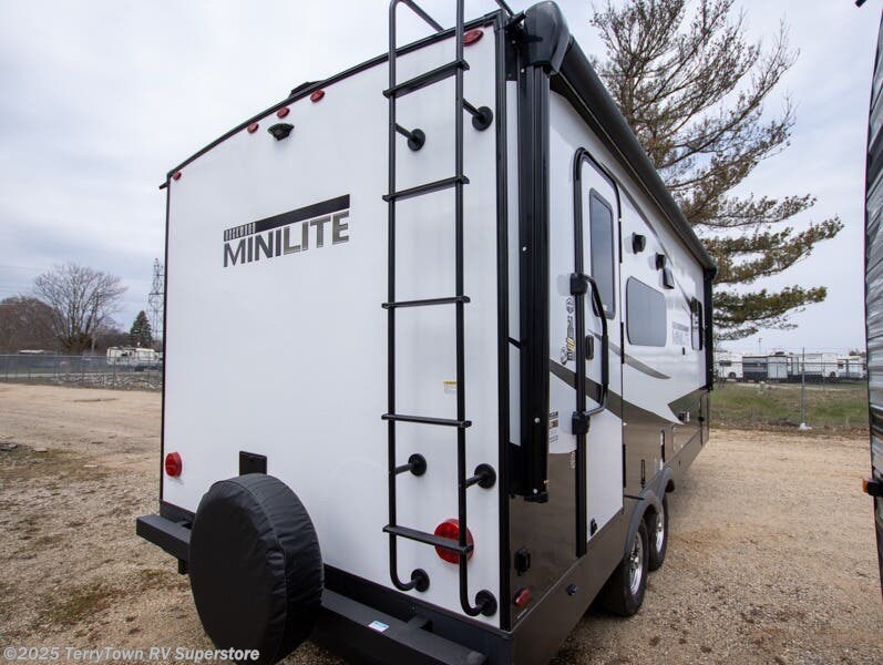 Contact us now about this 2025 Forest River Rockwood Mini Lite 2205S! 2025 Rockwood Mini Lite 2205S by Forest River from TerryTown RV Superstore in Grand Rapids, Michigan