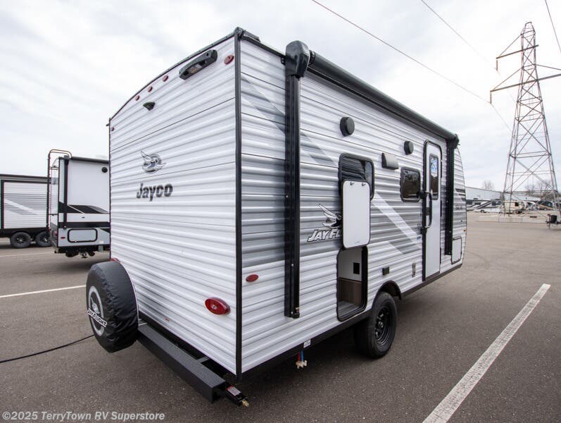 New 2025 Jayco Jay Flight SLX 160LK available in Grand Rapids, Michigan