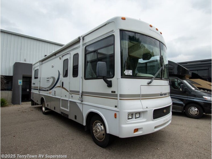Email now about this 2004 Winnebago Sightseer 30B! Used 2004 Winnebago Sightseer 30B available in Grand Rapids, Michigan