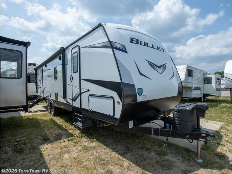 Email now about this 2022 Keystone Bullet 312BHS! Used 2022 Keystone Bullet 312BHS available in Grand Rapids, Michigan