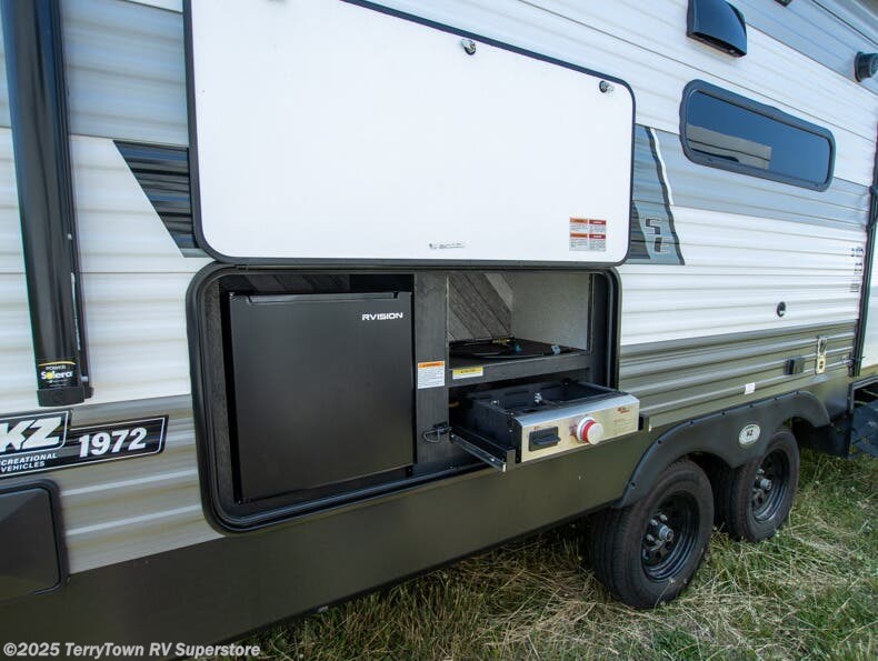 Contact us now about this 2022 K-Z Sportsmen SE 231BHKSE! 2022 Sportsmen SE 231BHKSE by K-Z from TerryTown RV Superstore in Grand Rapids, Michigan
