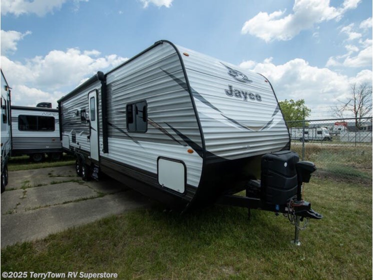 Email now about this 2018 Jayco Jay Flight 29BHDB! Used 2018 Jayco Jay Flight 29BHDB available in Grand Rapids, Michigan
