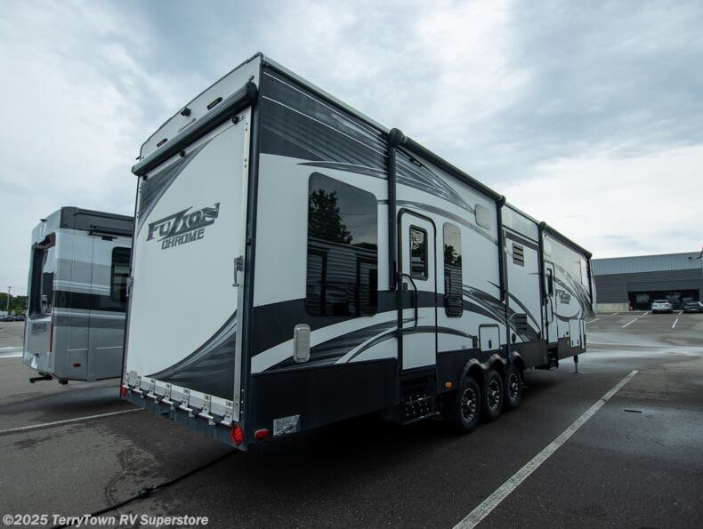 Used 2015 Keystone Fuzion 390 available in Grand Rapids, Michigan