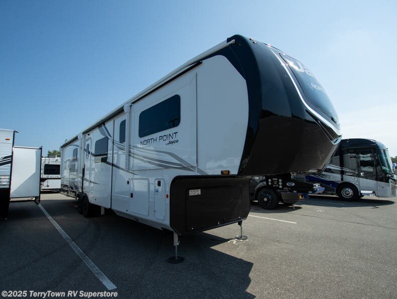 Email now about this 2026 Jayco North Point 382FLRB! New 2026 Jayco North Point 382FLRB available in Grand Rapids, Michigan