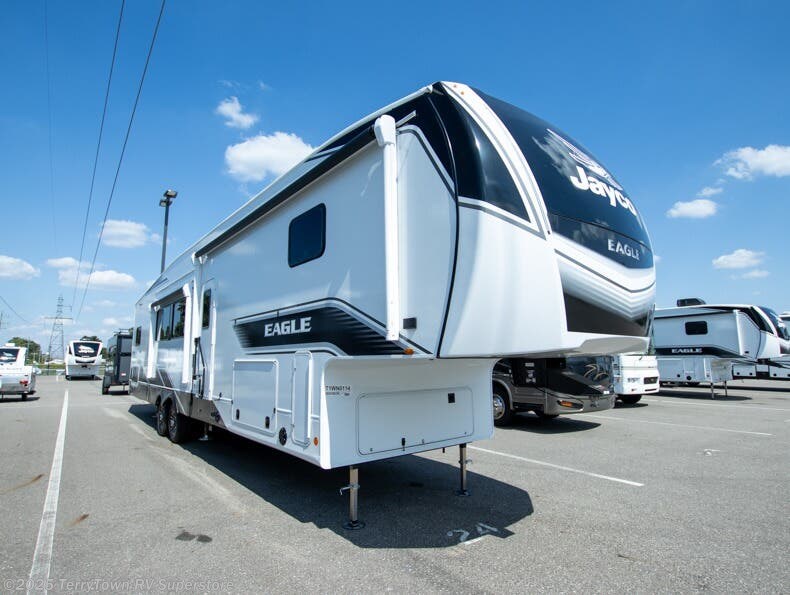Email now about this 2026 Jayco Eagle 360DBOK! New 2026 Jayco Eagle 360DBOK available in Grand Rapids, Michigan