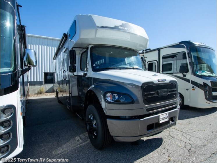 Email now about this 2025 Dynamax Corp Europa 31SS! Used 2025 Dynamax Corp Europa 31SS available in Grand Rapids, Michigan