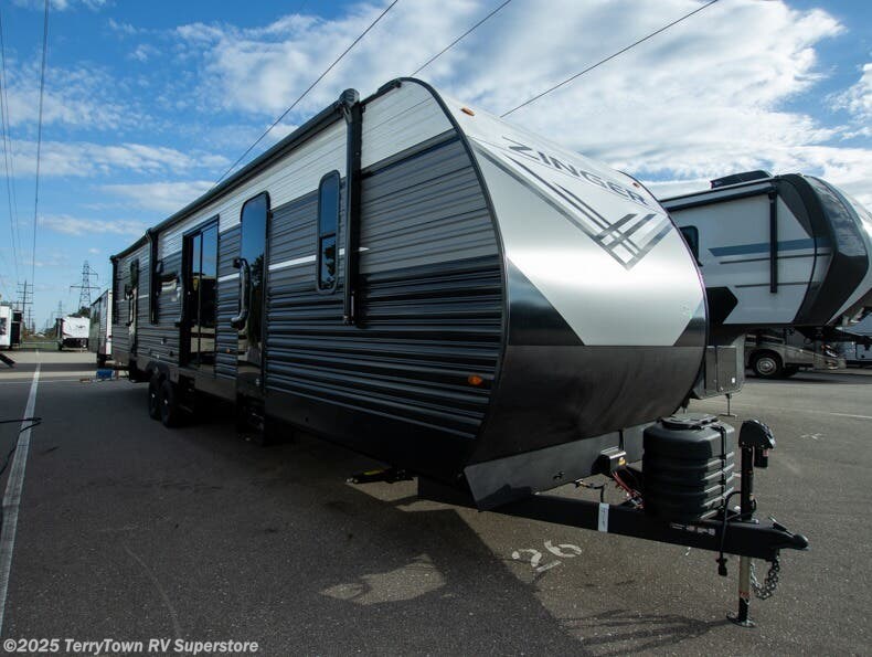 Email now about this 2026 CrossRoads Zinger 390DB! New 2026 CrossRoads Zinger 390DB available in Grand Rapids, Michigan