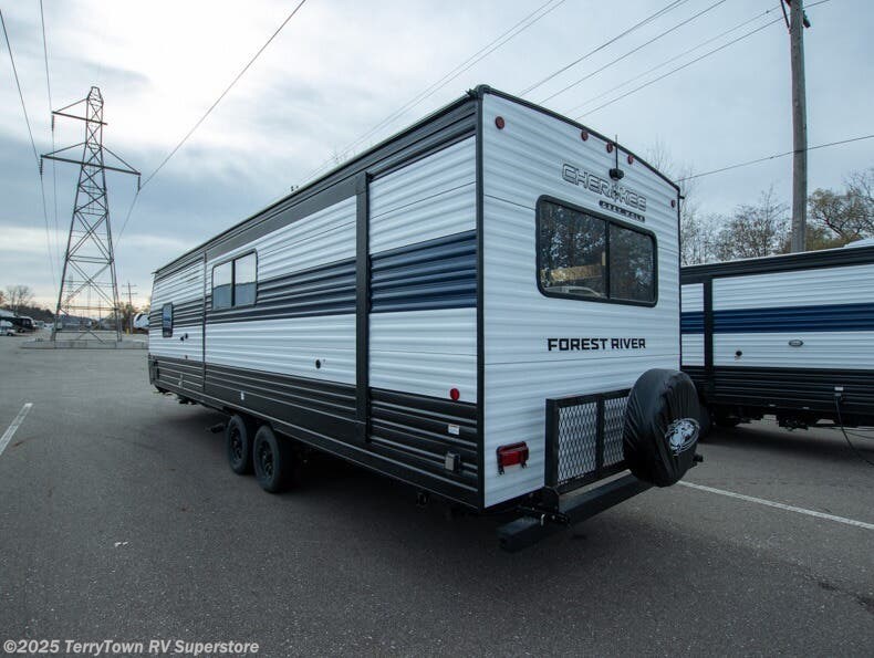 New 2026 Forest River Cherokee Grey Wolf 27LH available in Grand Rapids, Michigan