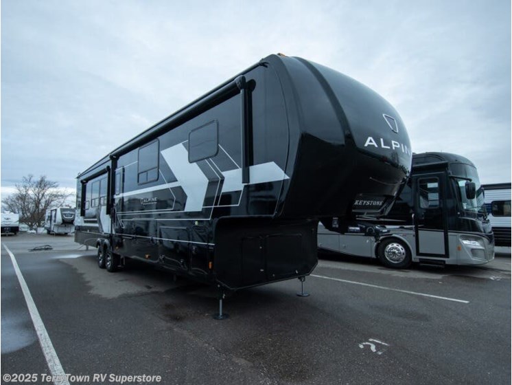 Email now about this 2026 Keystone Alpine Avalanche Edition 379MB! New 2026 Keystone Alpine Avalanche Edition 379MB available in Grand Rapids, Michigan