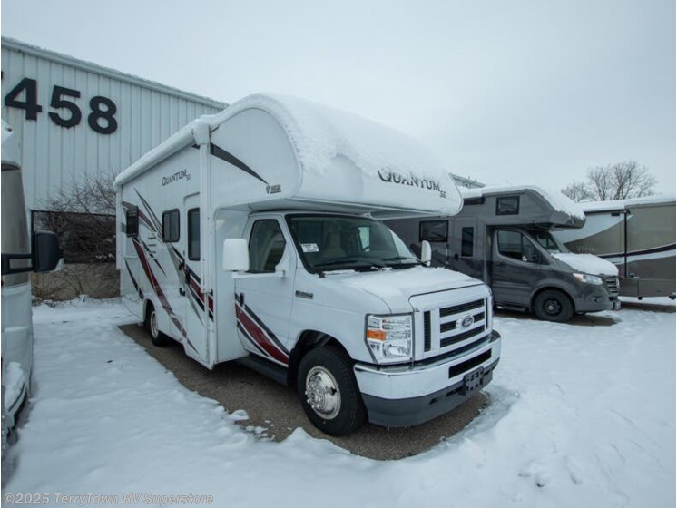 Email now about this 2022 Thor Motor Coach Quantum SE SE22 Ford! Used 2022 Thor Motor Coach Quantum SE SE22 Ford available in Grand Rapids, Michigan